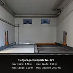 Hanse 321 *