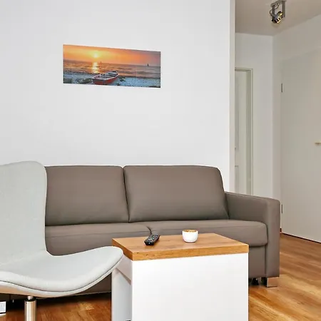 Hanse 321 Apartment *